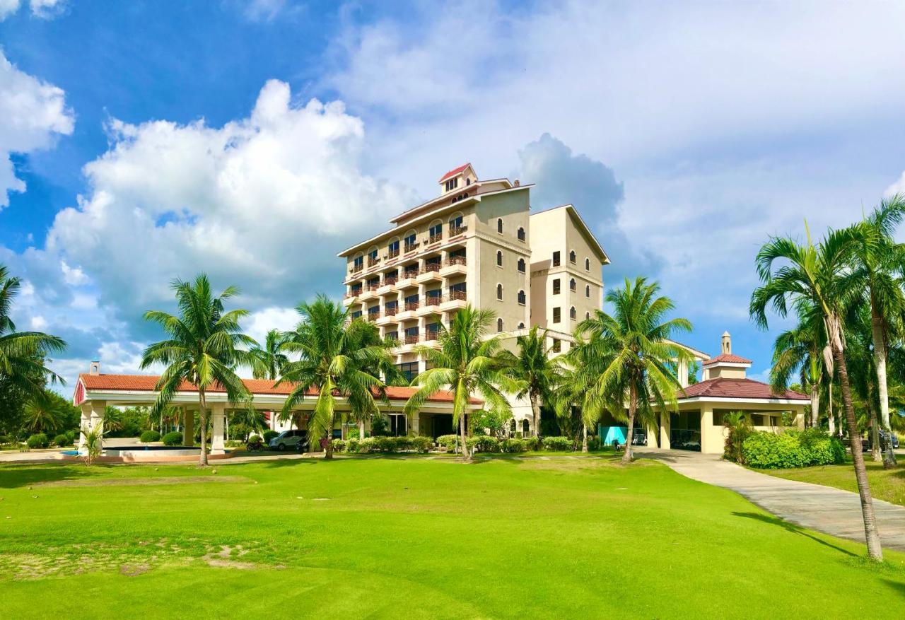 Queens Island Golf And Resort Medellin Bagian luar foto