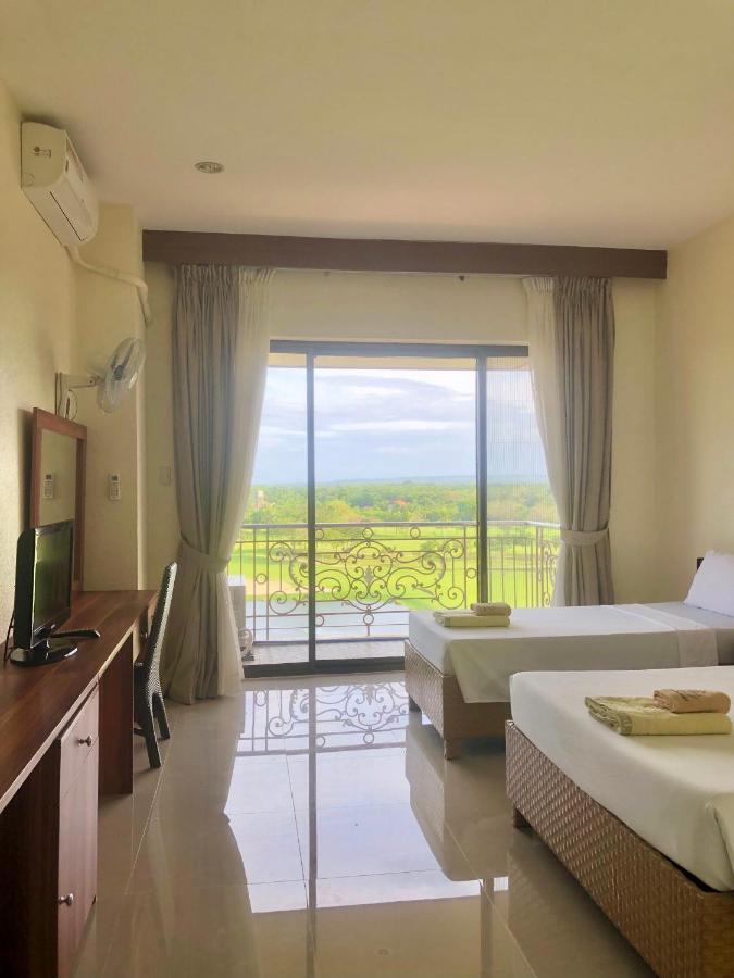 Queens Island Golf And Resort Medellin Bagian luar foto