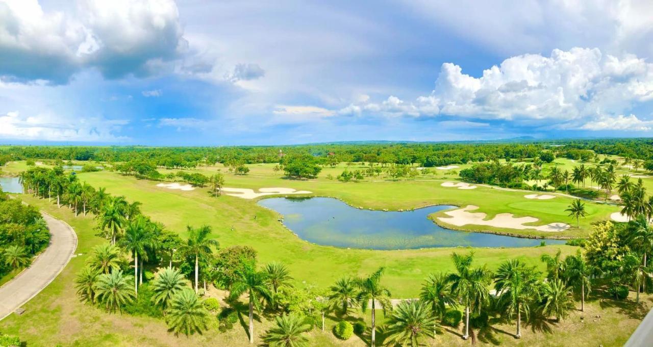 Queens Island Golf And Resort Medellin Bagian luar foto